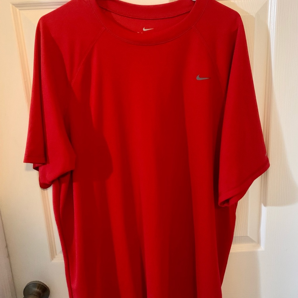 Nike Dri-Fit Red T shirt Size XXL